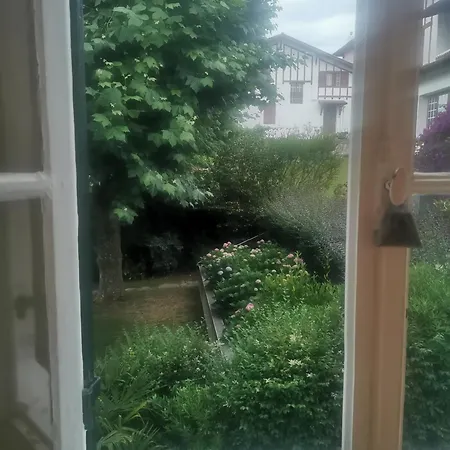 Eche-pherdea Apartman